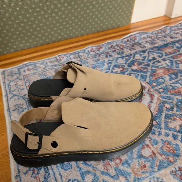 Dr. Martens Carlson Tan Slingback Mules - Picture 4 of 9